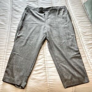 Old navy cropped trousers, grey tweed print, elastic waistband, size 24